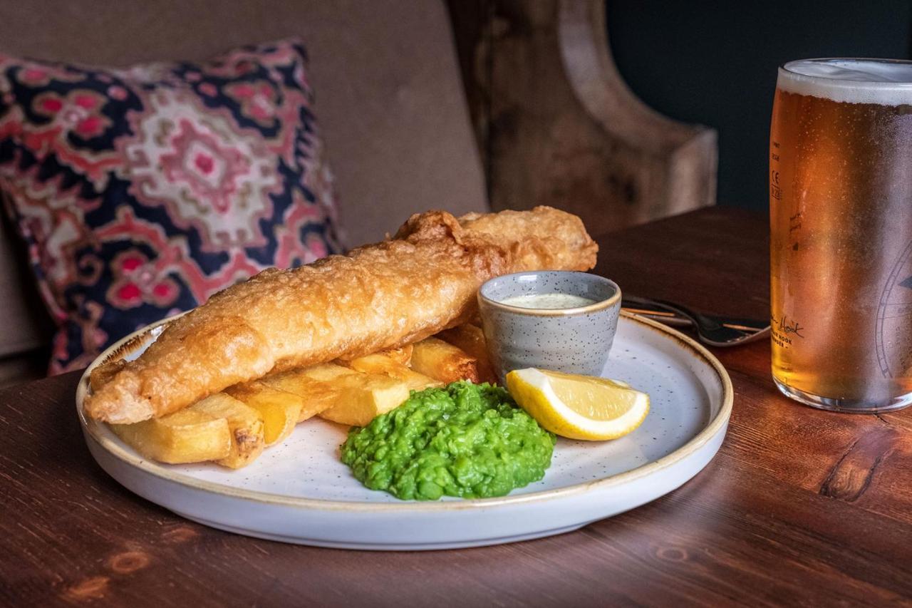 The Globe Inn Wells-next-the-Sea Extérieur photo